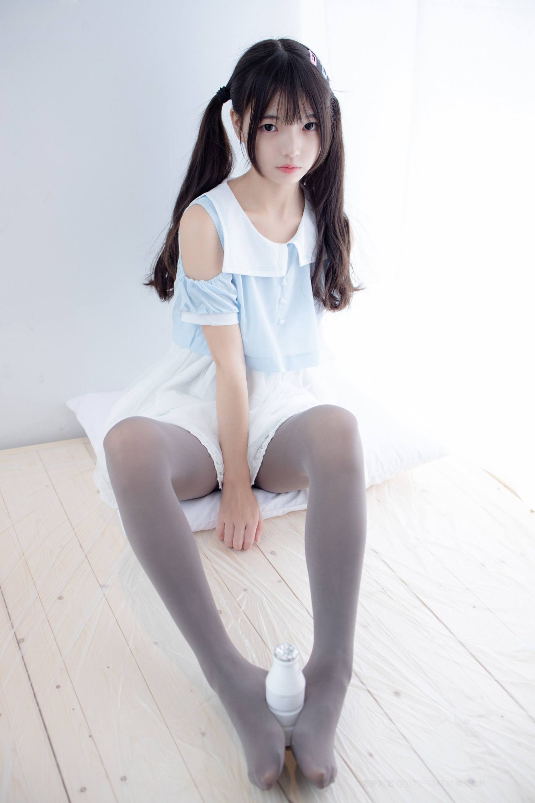 图片[1]-超级甜美的灰丝小姑娘【86P】20005-妹妹图库