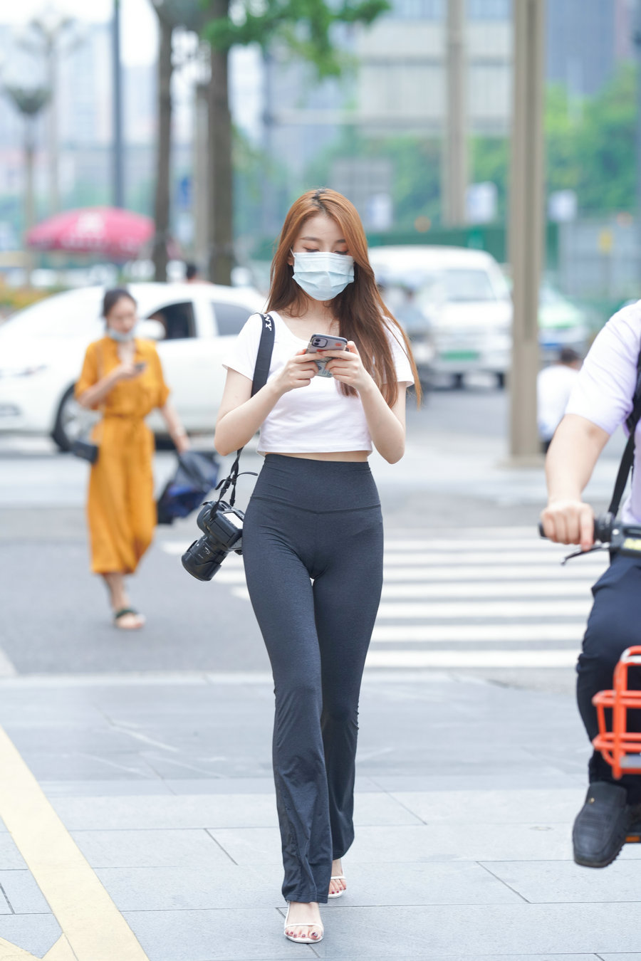 图片[3]-玩单反机的瑜伽裤女孩  J1270 498P5V-28.6GB-妹妹图库