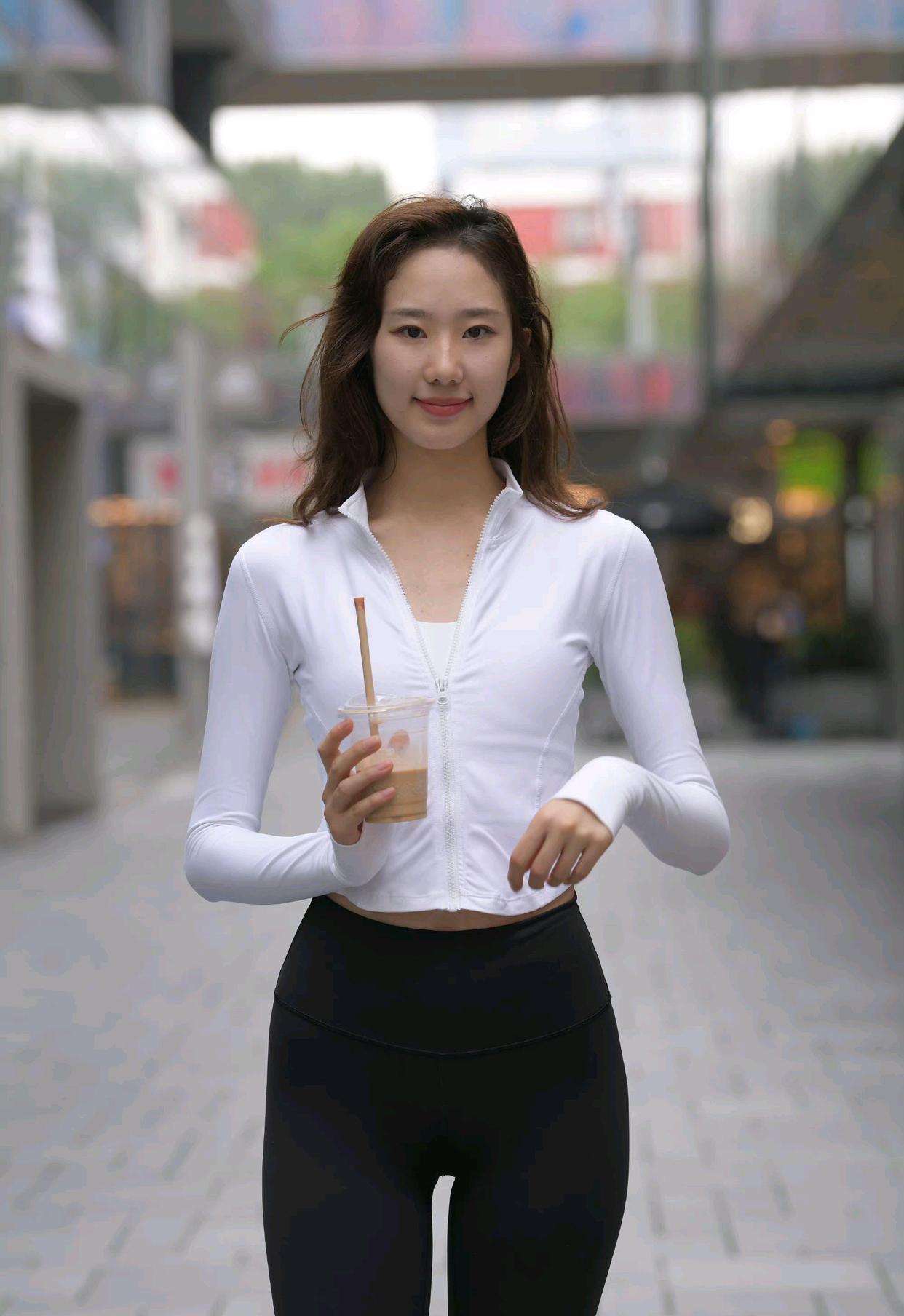 图片[2]-像刘亦菲的黑色瑜伽裤女孩J2237 340P1V-14.8GB-妹妹图库
