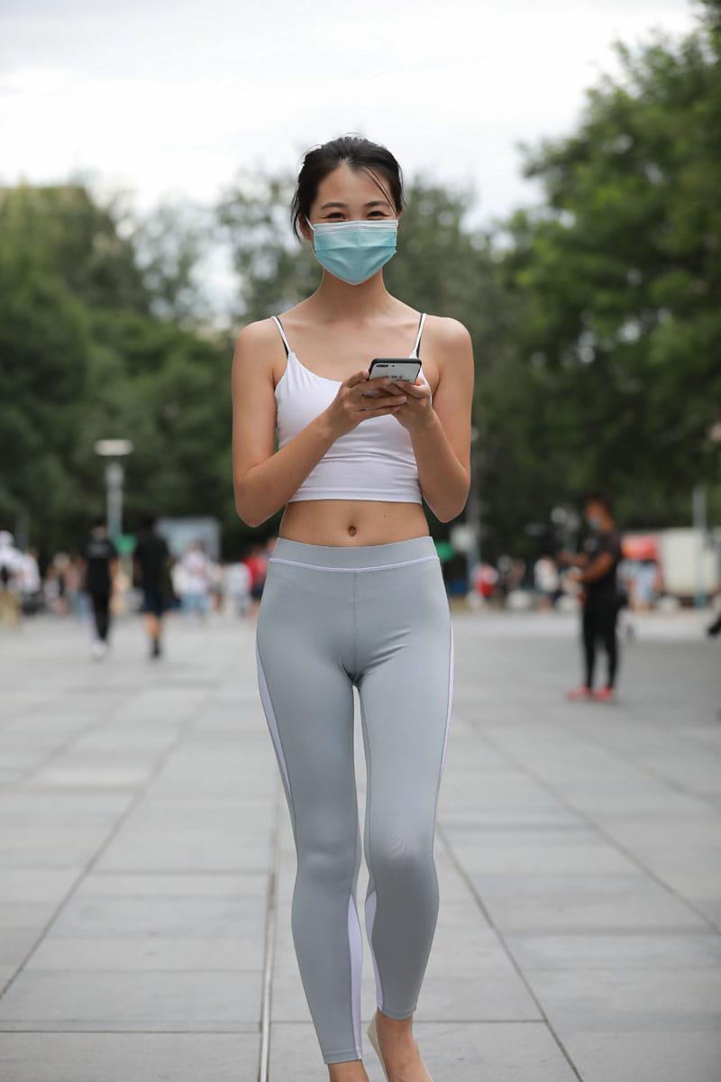 图片[4]-灰色瑜伽裤姑娘笑容超甜 J5074 180P2V-2.15GB-妹妹图库