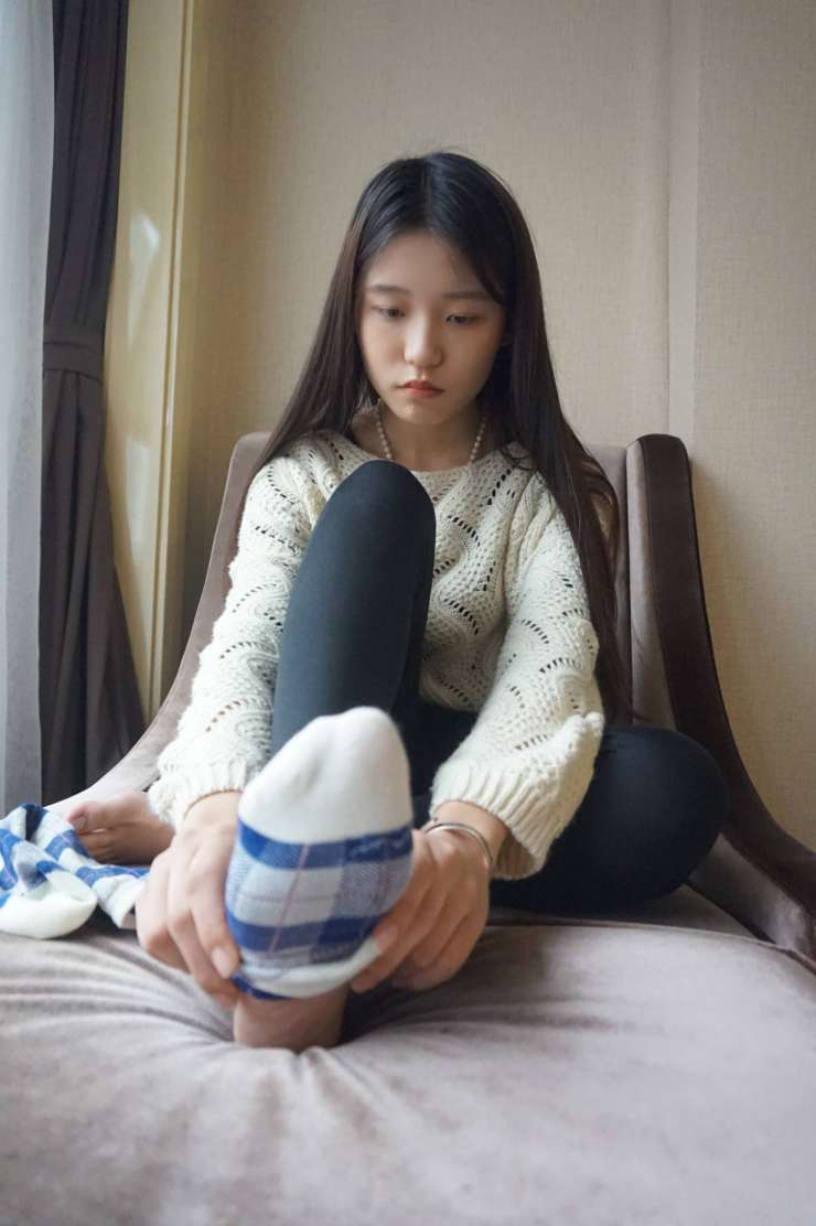 图片[5]-眼神很清澈的赤脚女孩【59P】20020-妹妹图库