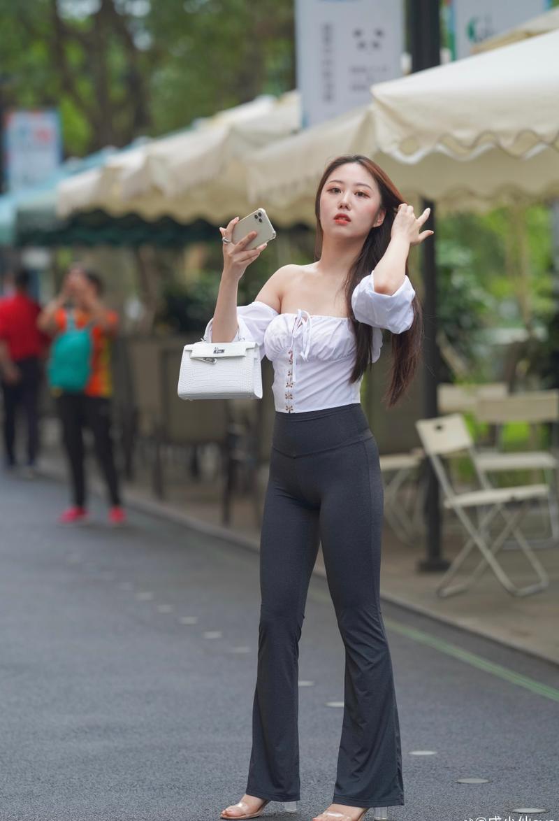 图片[2]-身材非常哇塞的瑜伽裤女孩  J1333 521P6V-21.6GB-妹妹图库