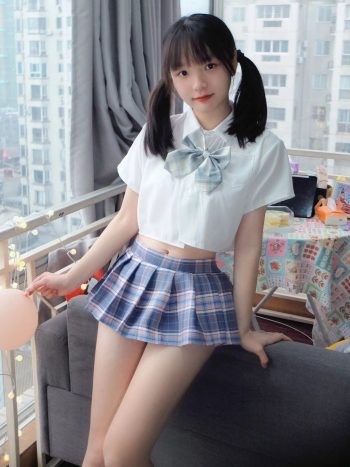 图片[7]-网格丝袜的清纯双马尾小姑娘-妹妹图库