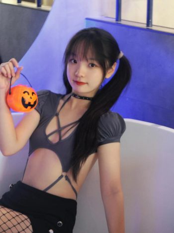 图片[5]-网格丝袜的清纯双马尾小姑娘-妹妹图库