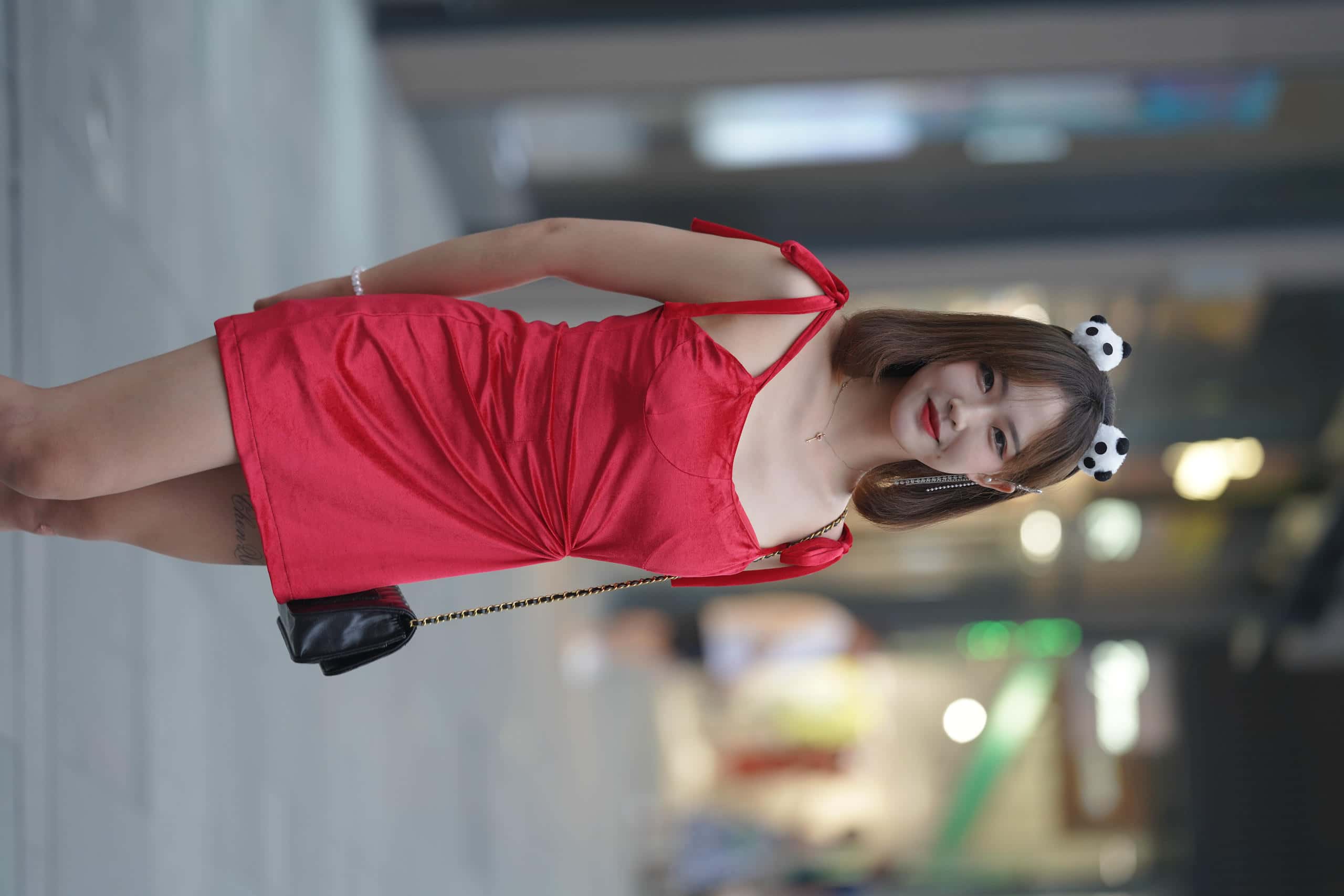 图片[2]-P4187 亮眼红色吊带裙 【352P】-妹妹图库