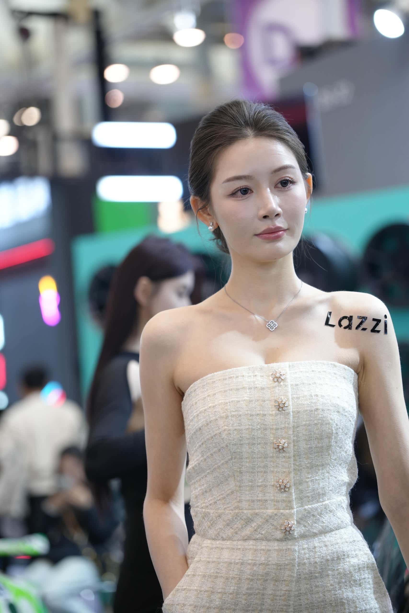 P4284 黑白双姝 【82P】-妹妹图库