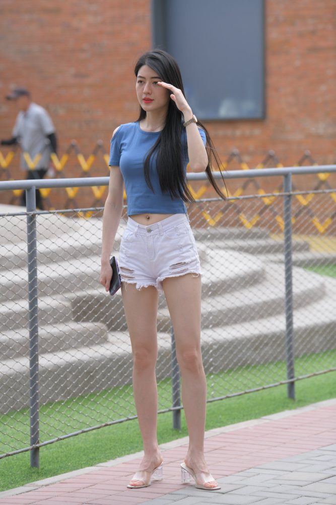 J3402 570P-11.4GB-妹妹图库