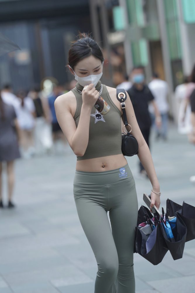 戴口罩的瑜伽裤小女人J3557 133P-1.43GB-妹妹图库