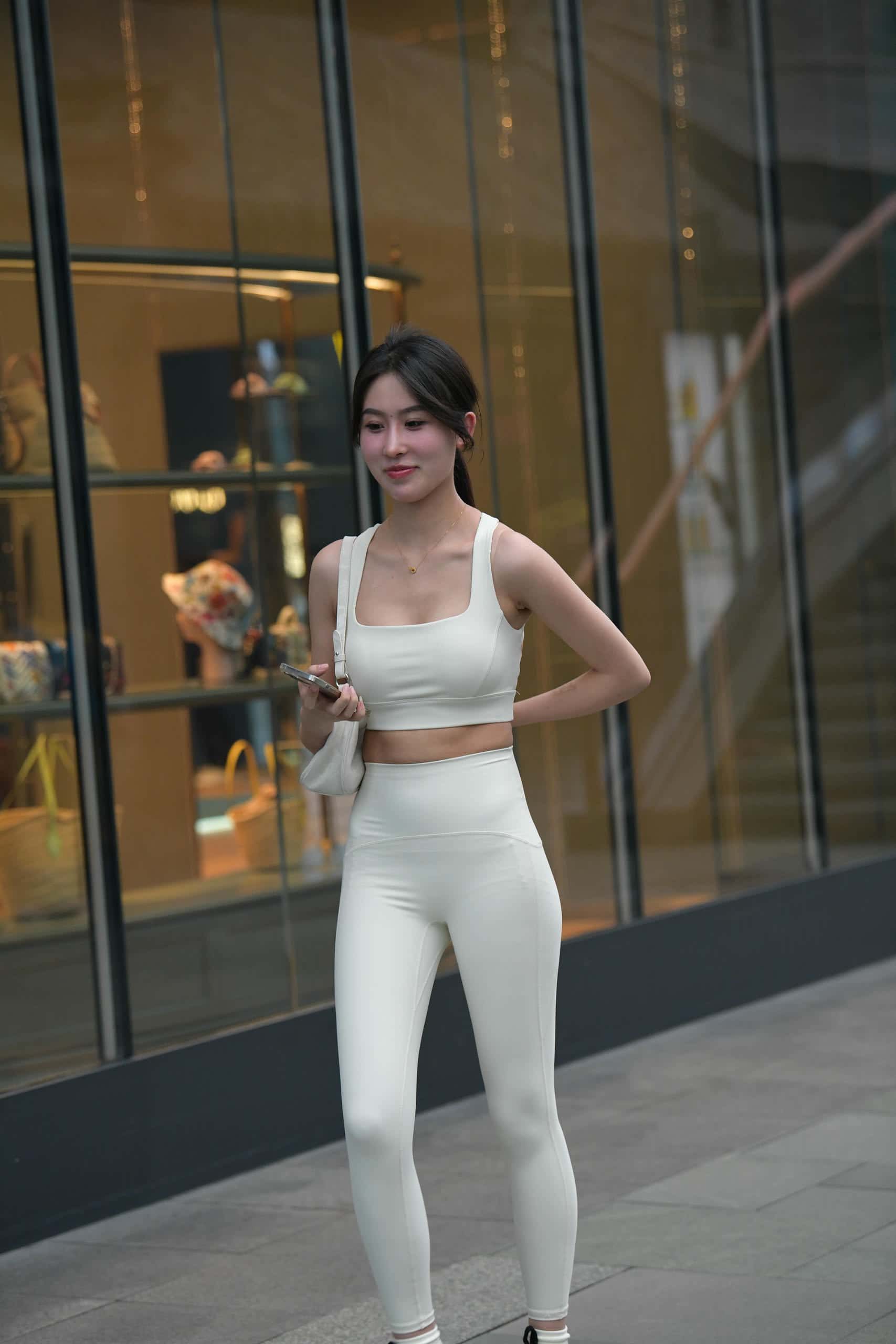 图片[3]-白色瑜伽裤女孩【212P】J8076-妹妹图库