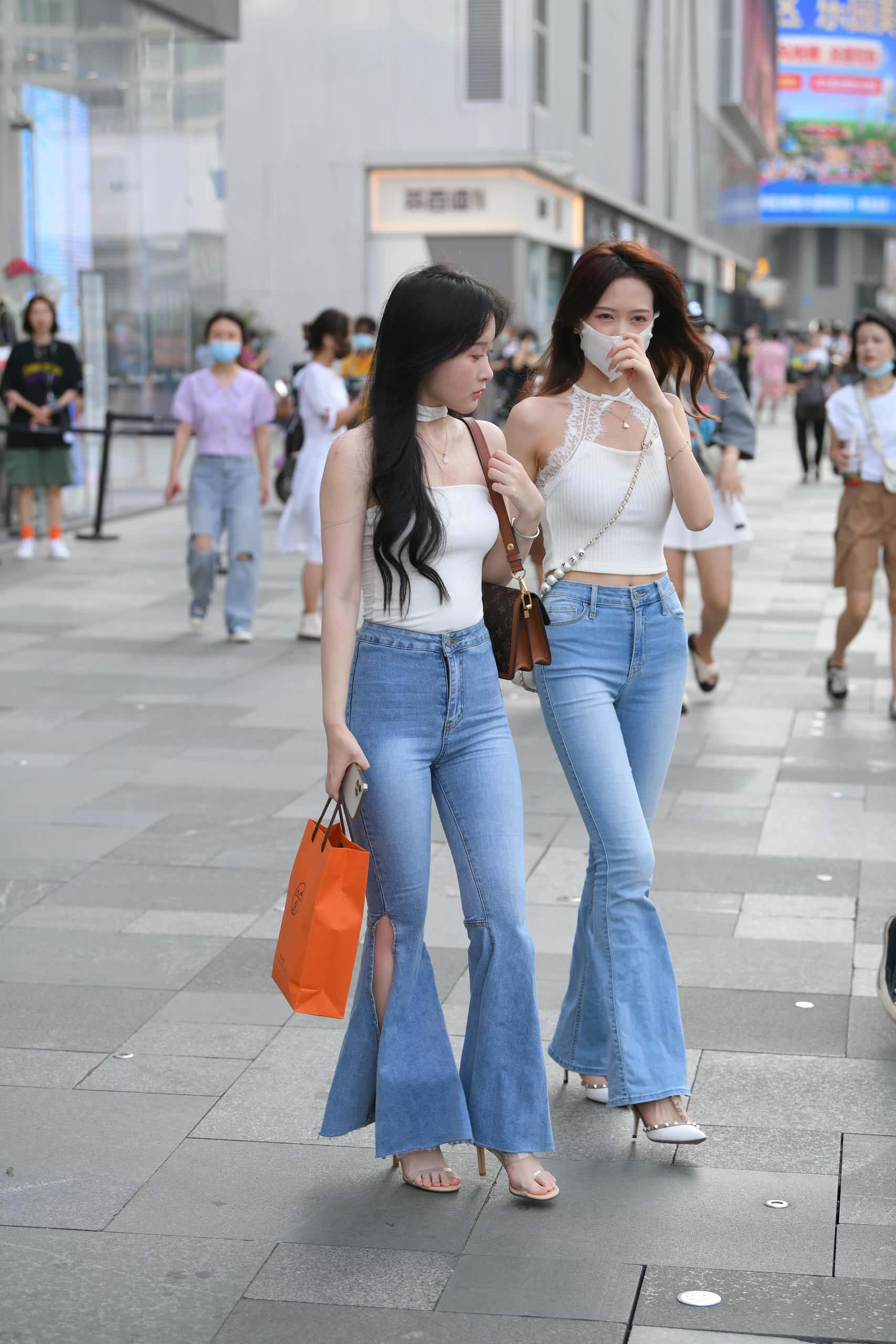 身材绝佳的时尚姐妹花【160P】J4470-妹妹图库