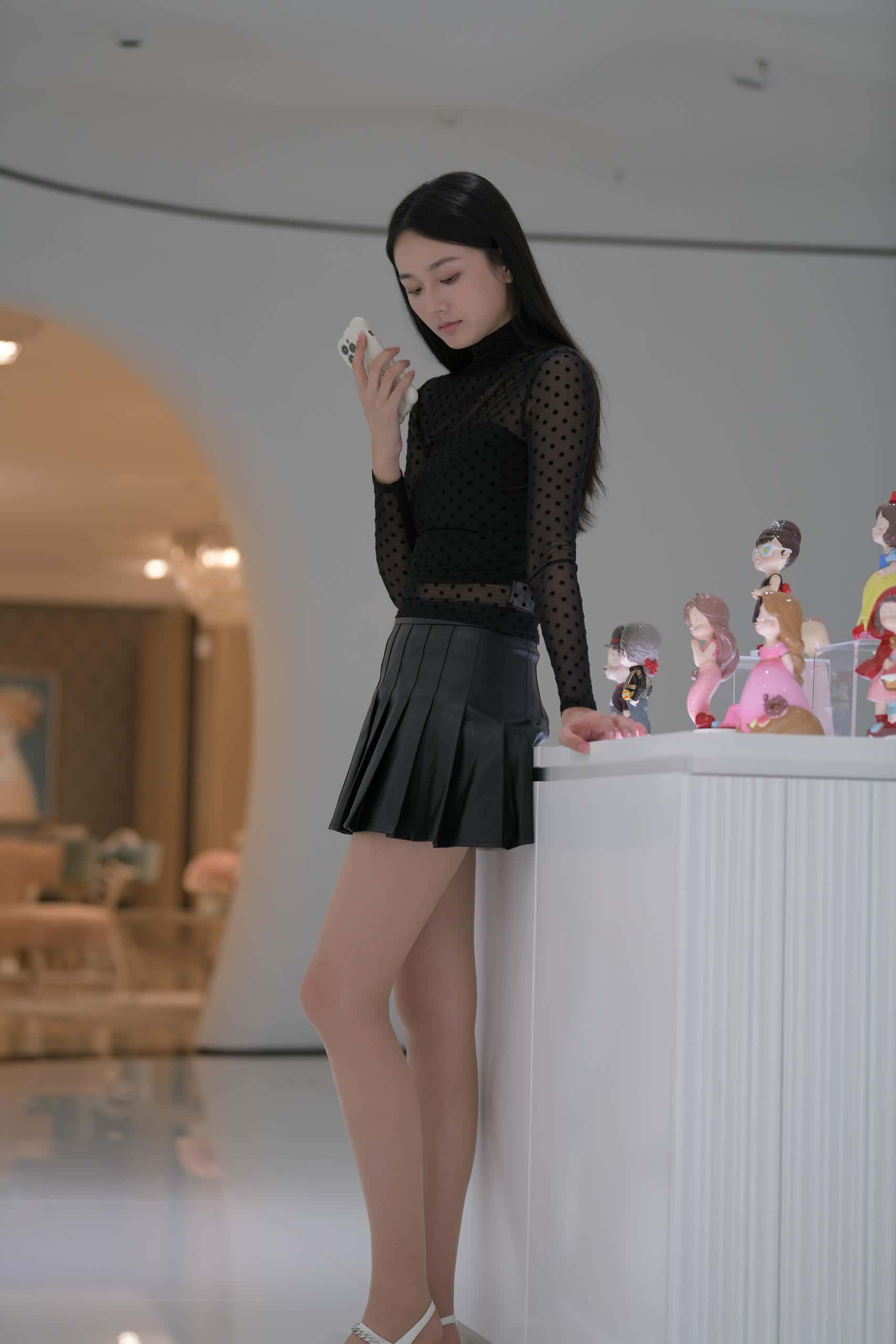 准备参加朋友宴会的黑裙小姐姐【452P】J3401-妹妹图库