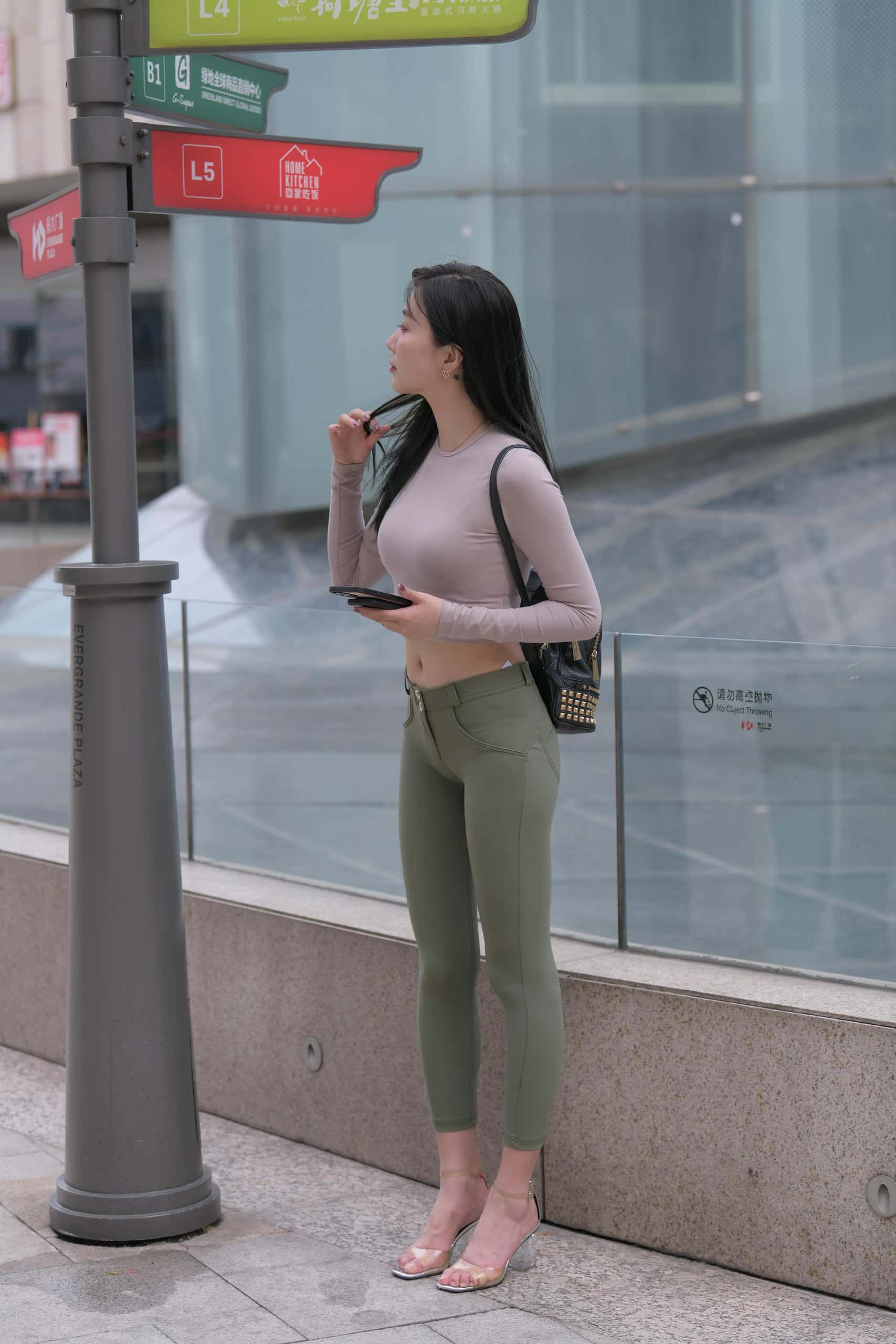 紧身牛仔裤身材很好的女人【529P】J2060-妹妹图库