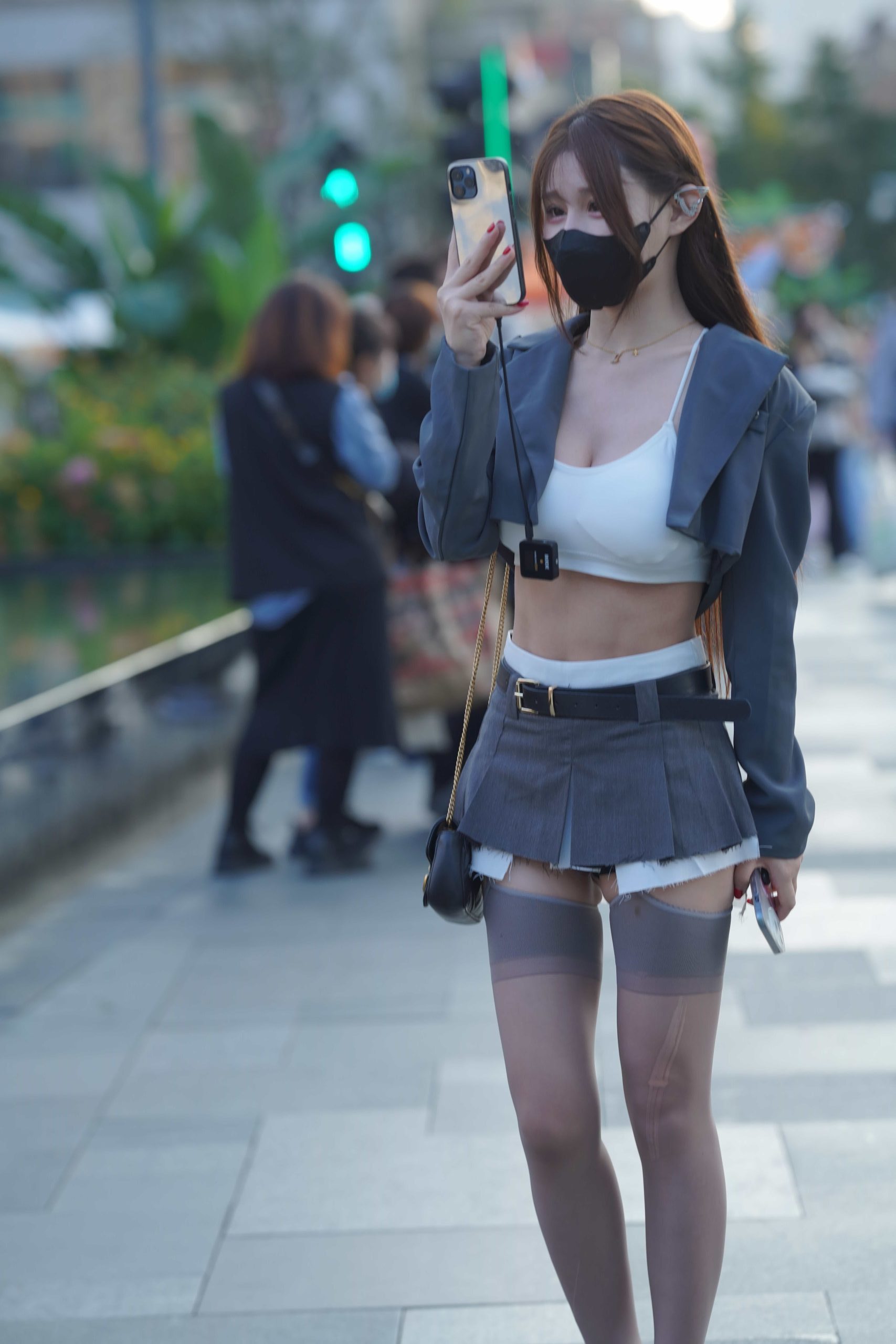 p3016 波涛汹涌大白腿美女【196P】